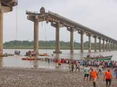 Nine killed after bridge collapse