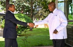 President Museveni hosts former Tanzania President Jakaya Kikwete