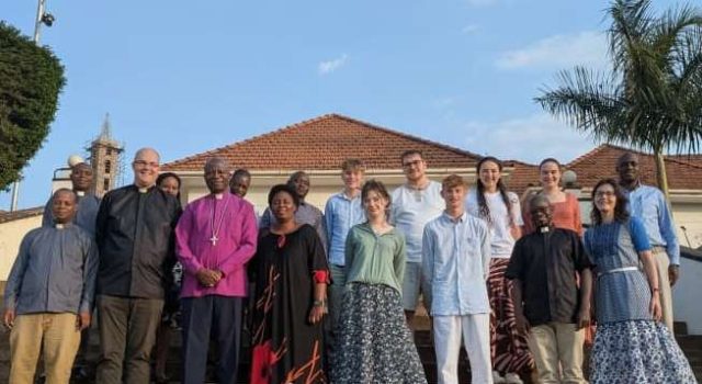 Bishop Onesimus Welcomes Visiting Sharing of Ministries Abroad (SOMA UK) Team