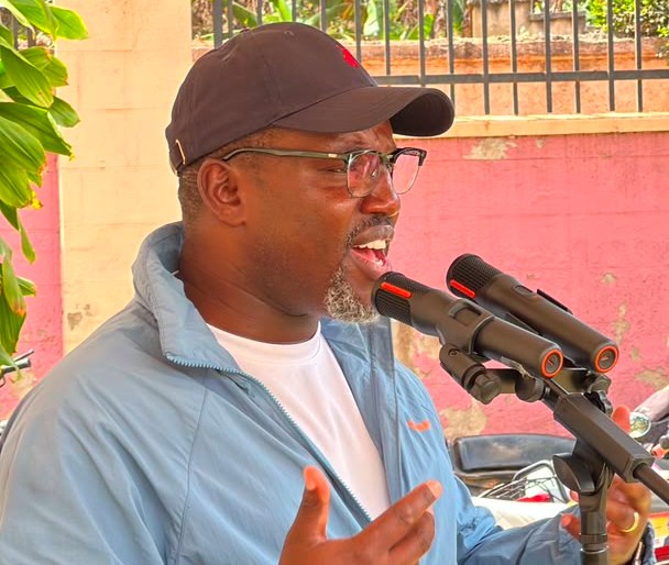 Rubanda West Member of Parliament Hon Bruce Kabasa speaking at the Session